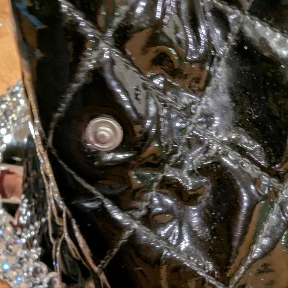 CHANEL Vintage Patent Leather Slit Pocket Shoulder Bag w COA - Picture 13 of 16